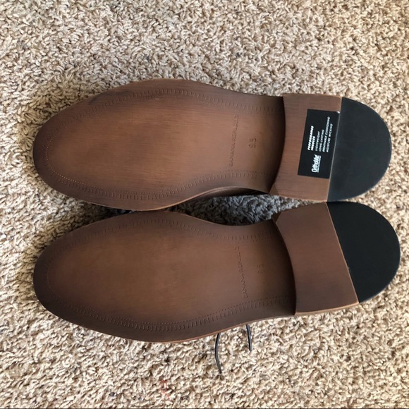 Shoes - Picture 4 of 5